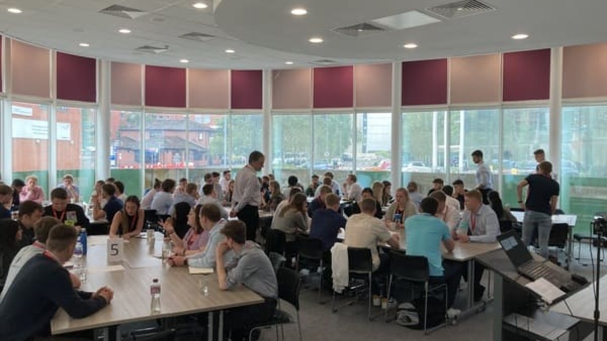 Potential apprentices with supervisors 