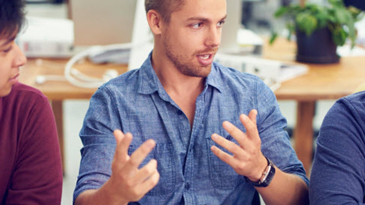 Graduates talking about technology